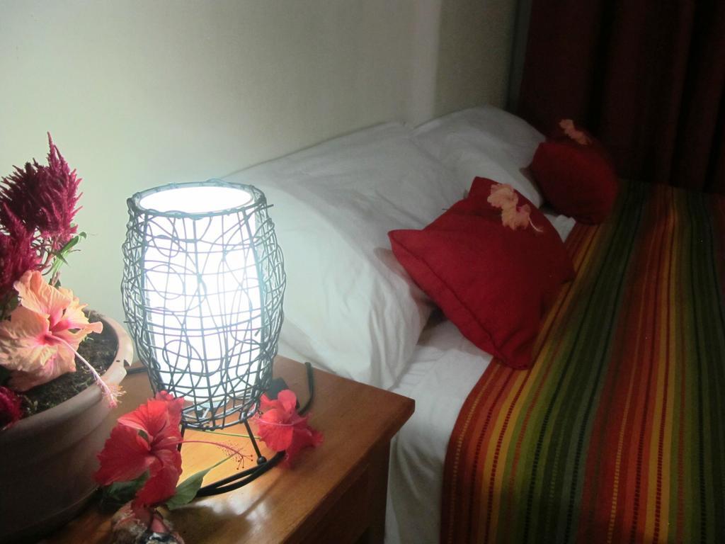 Hotel Iguanito Santa Catalina Bagian luar foto